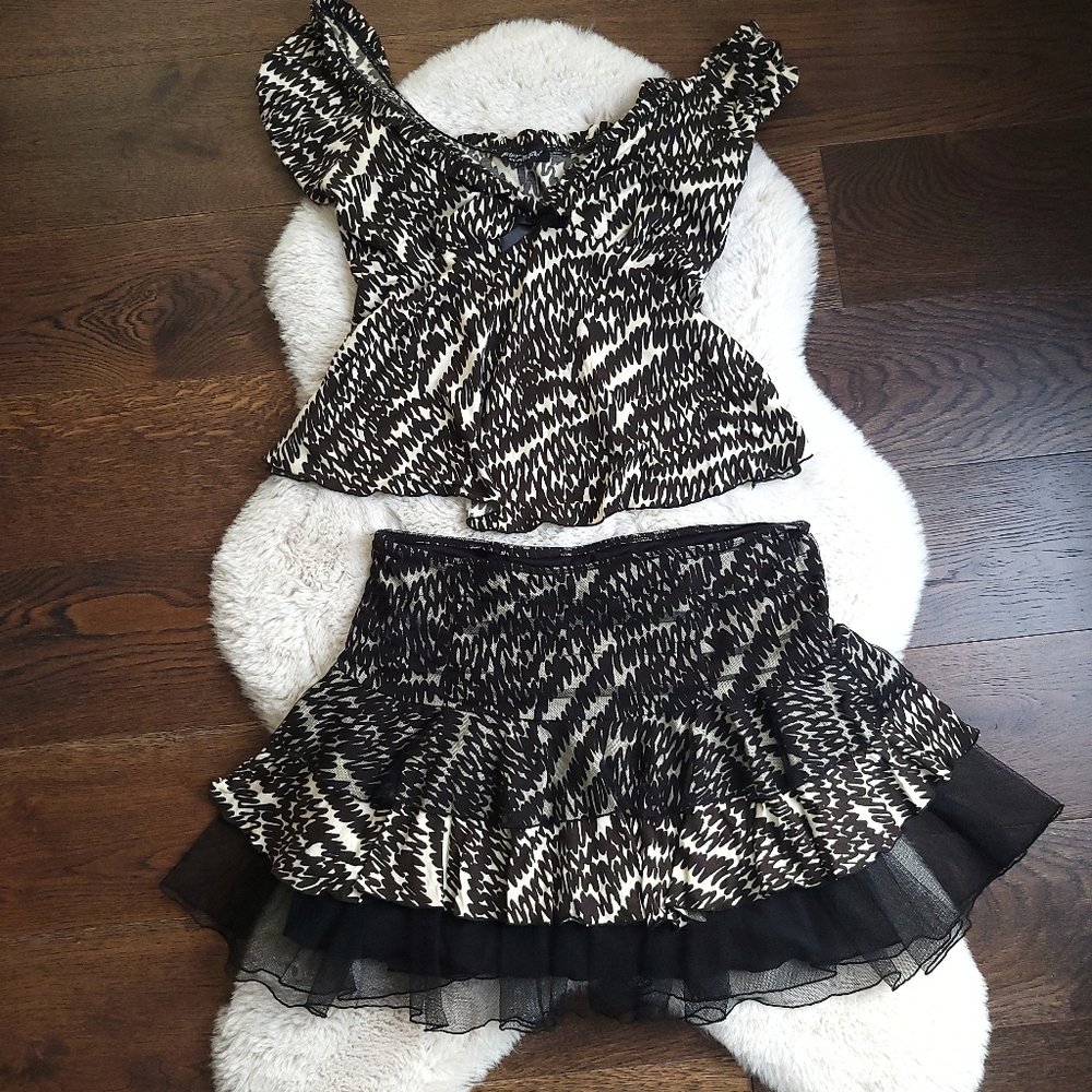 Vintage Betsey Johnson Y2K Scribble Print Mesh Bow Tiered Ruffle Mini Sk…